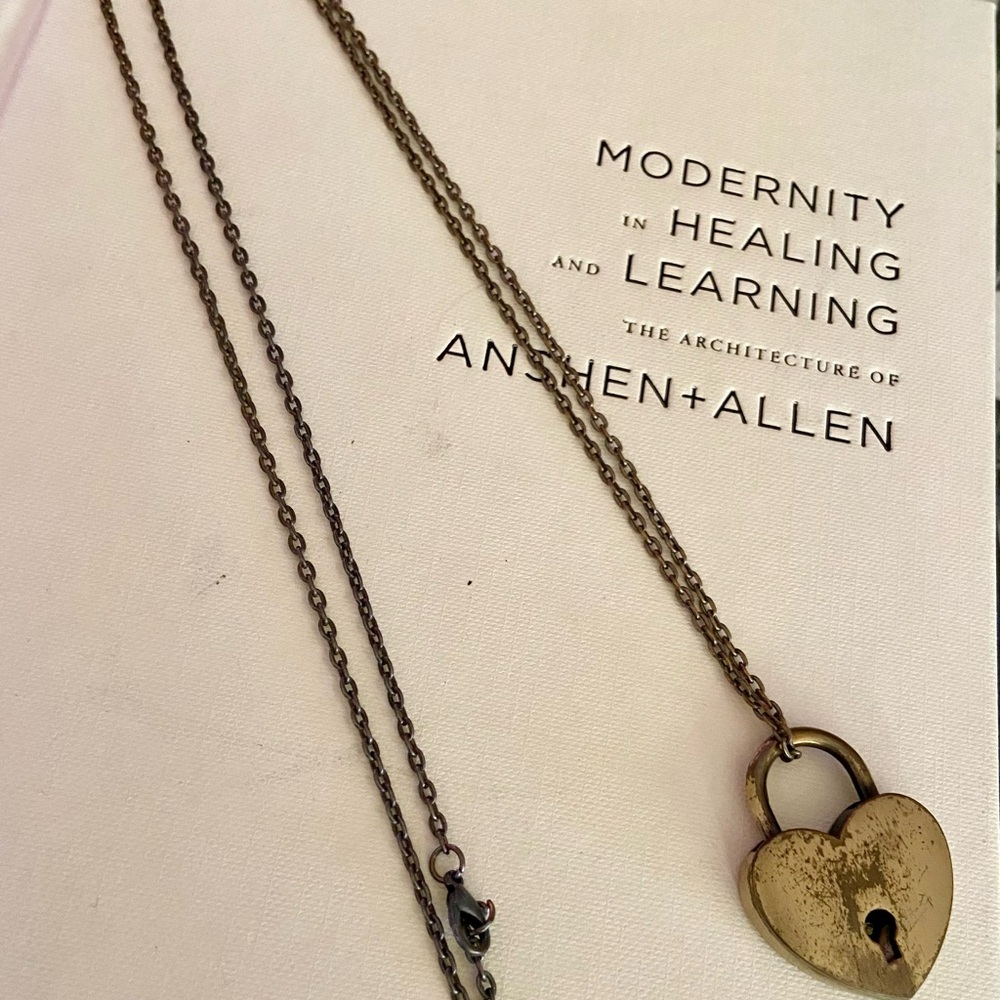 Tarnished Antique Brass Heart Lock Pendant Necklace 32”